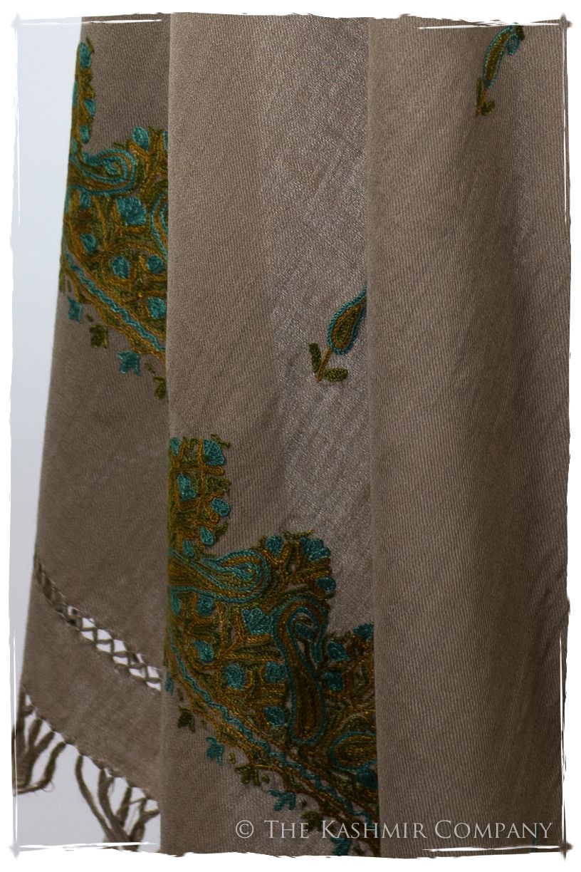 Yvonne Frontières Paisley Gift Shawl