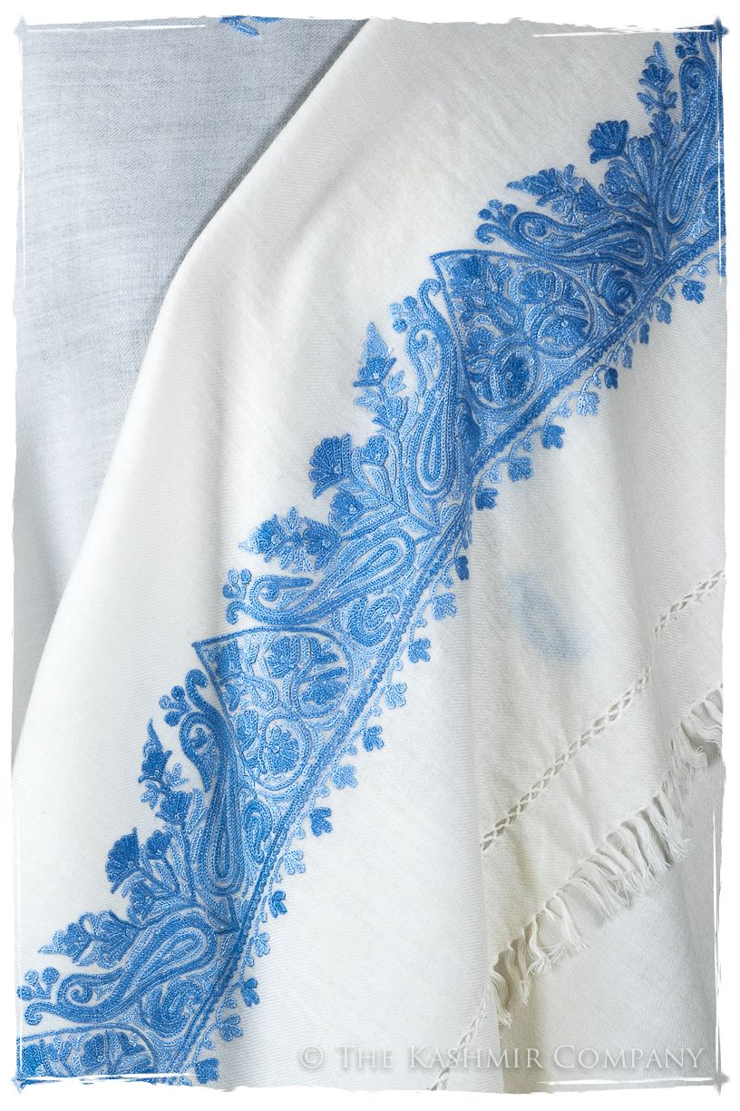 Marisol Frontières Paisley Gift Shawl