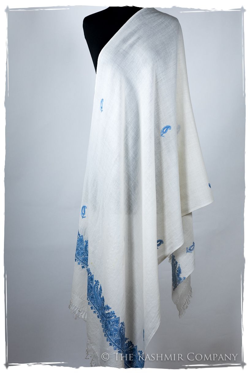 Marisol Frontières Paisley Gift Shawl