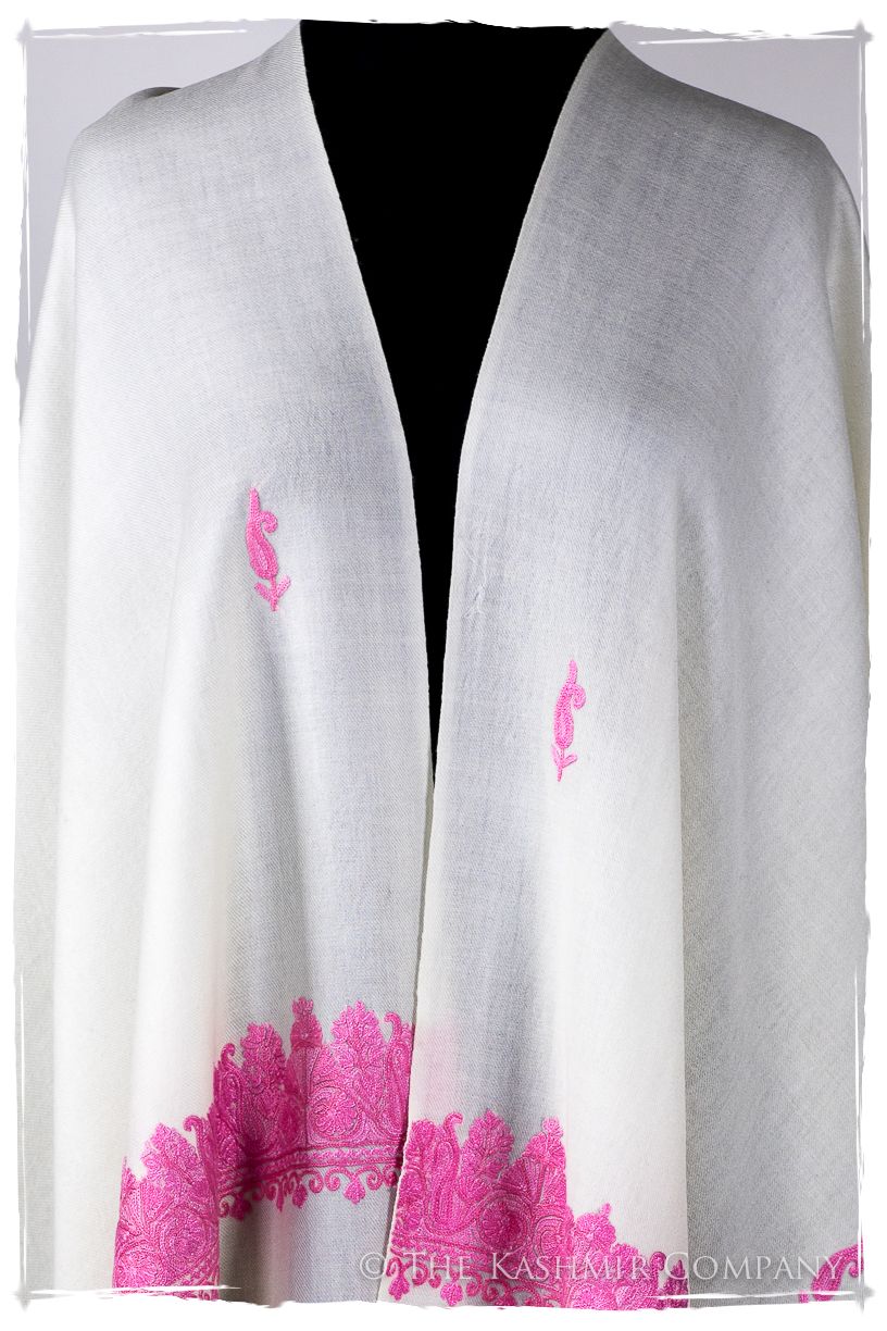 Maruja Frontières Paisley Gift Shawl