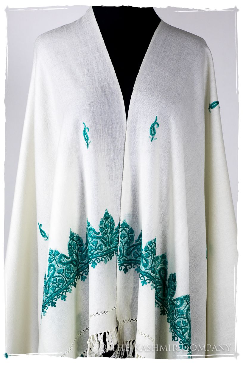 Melina Frontières Paisley Gift Shawl