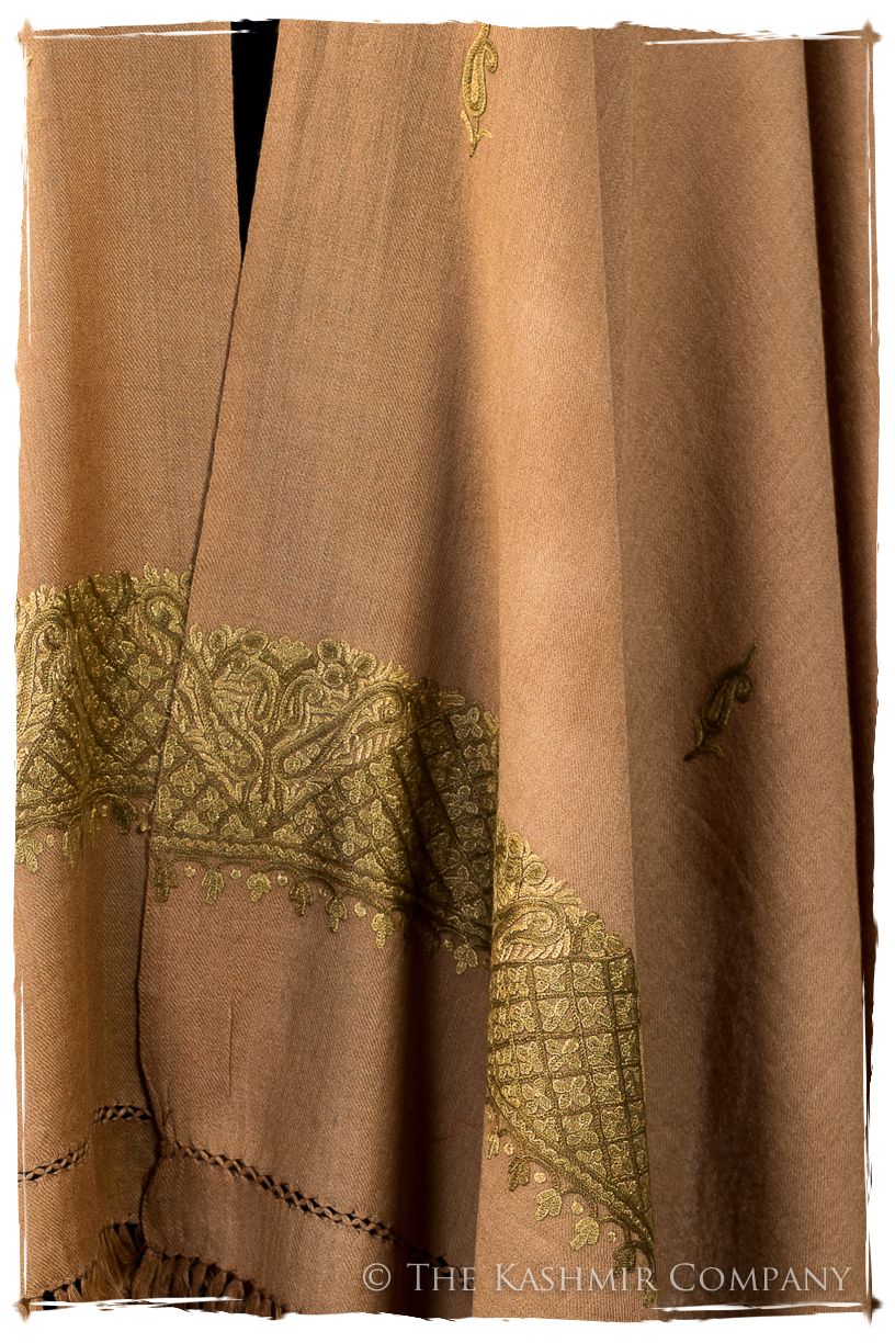 Milagros Frontières Paisley Gift Shawl