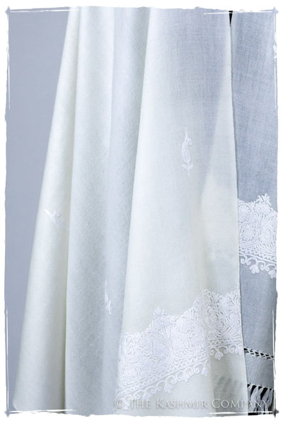 Salma Frontières Paisley Gift Shawl