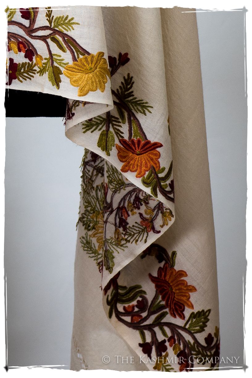 Celesté de Frontierè Jardin Mascarade Shawl