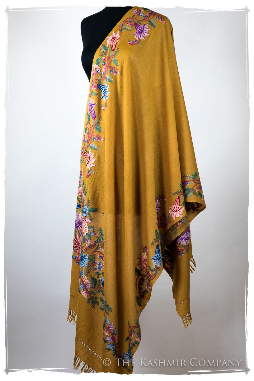 Lilou de Frontierè Jardin Mascarade Shawl
