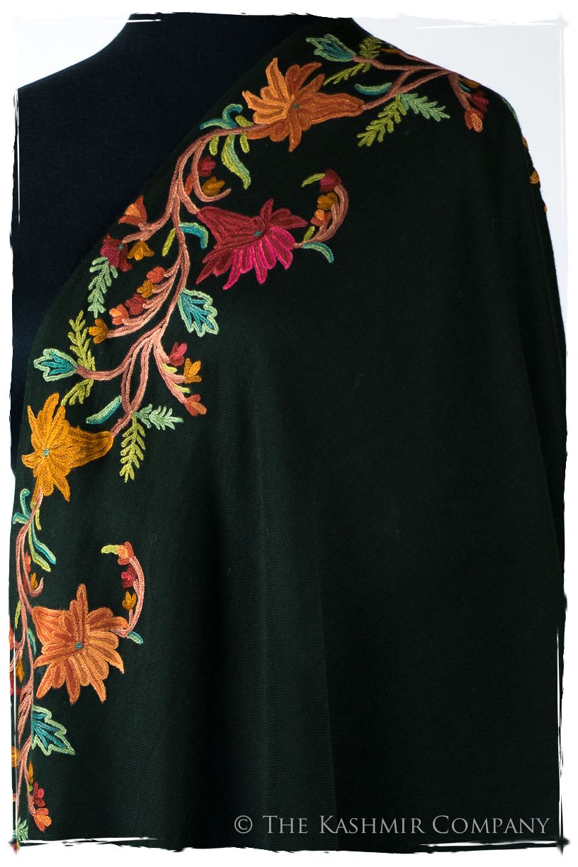 Mirabelle de Frontierè Jardin Mascarade Shawl