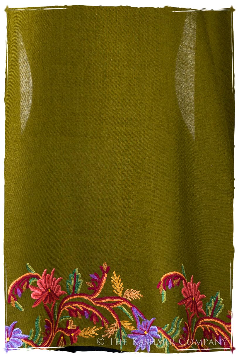 Noémie de Frontierè Jardin Mascarade Shawl