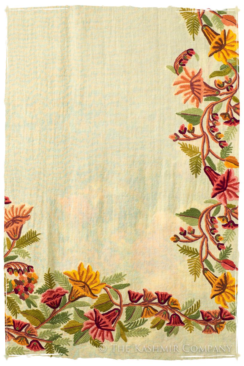 Juliette de Frontierè Jardin Mascarade Shawl
