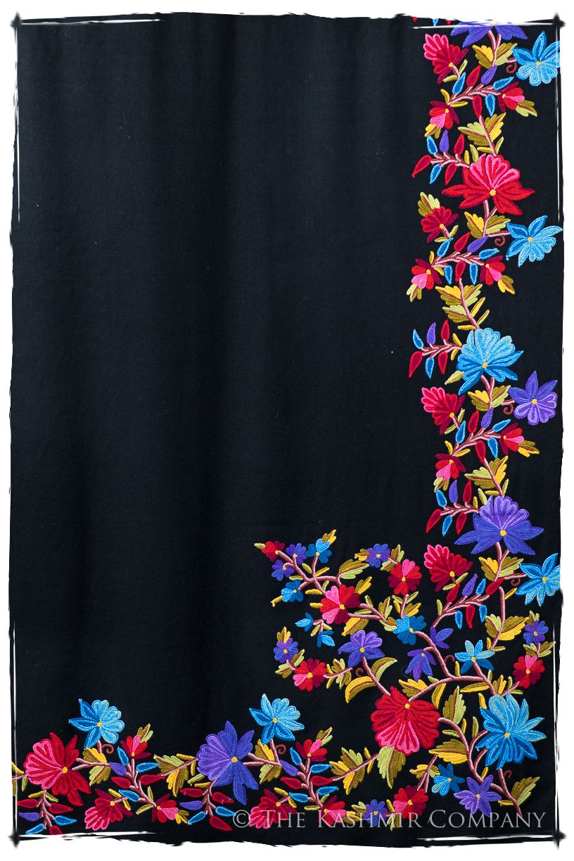 Charlotte de Frontierè Jardin Mascarade Shawl