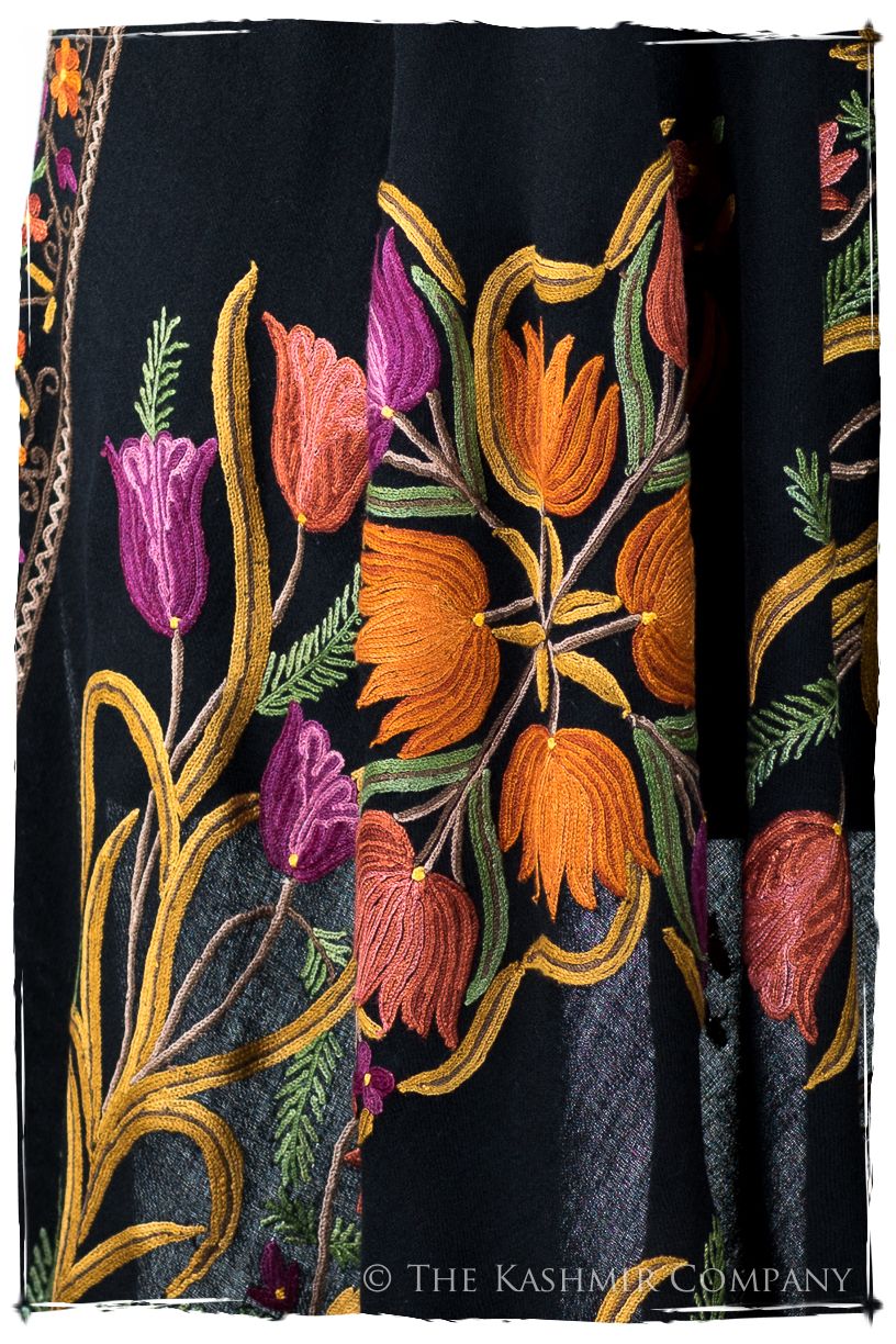 Royauté Française Amoureuse de Isabelle Cannes Shawl