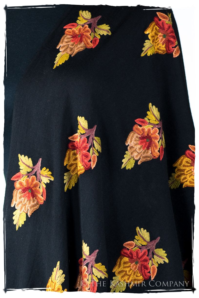 Royauté Française Amoureuse de Andrée Cannes Shawl