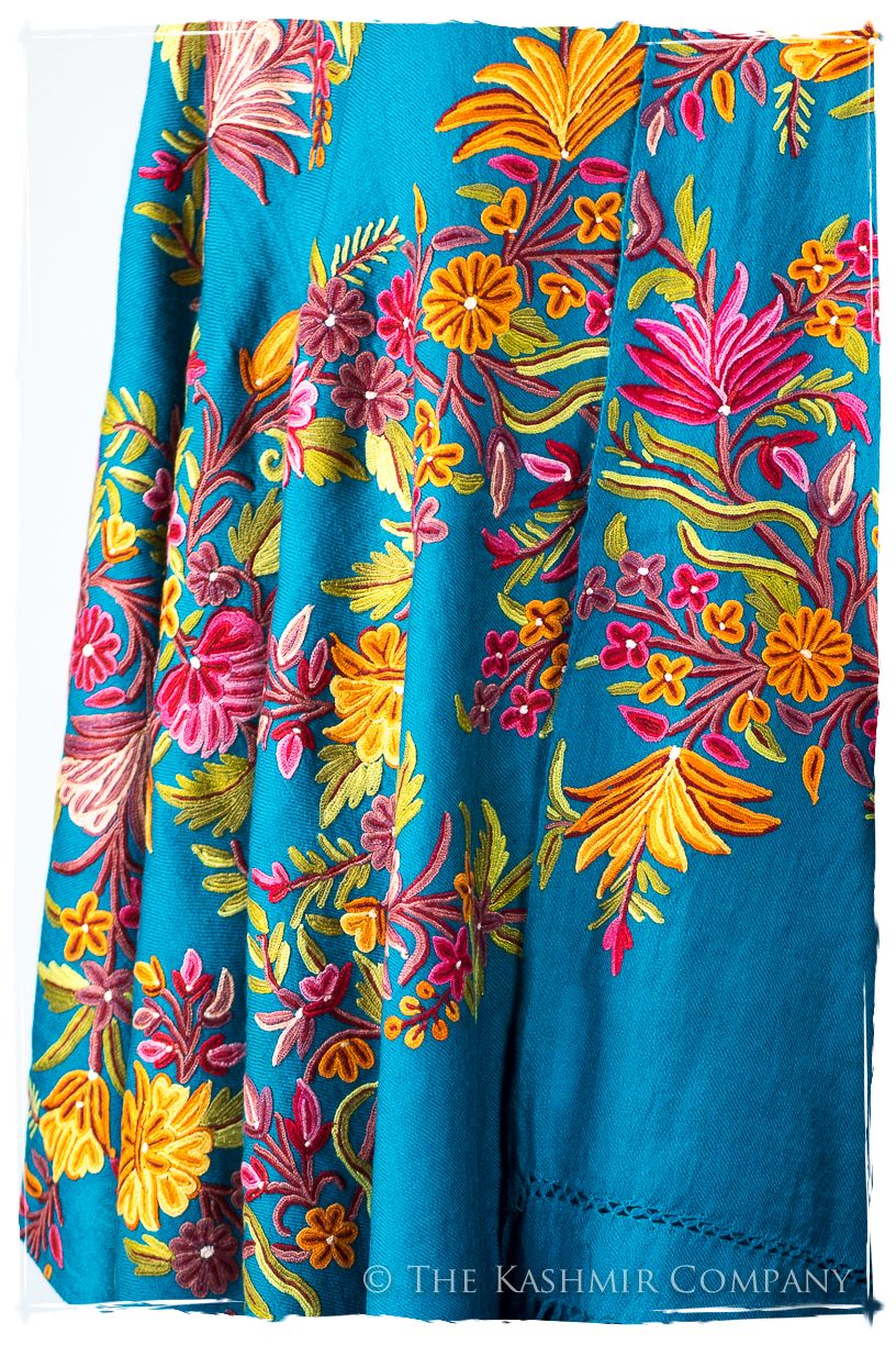 Amoureuse de Élise Française Bleu Notre Dame Shawl