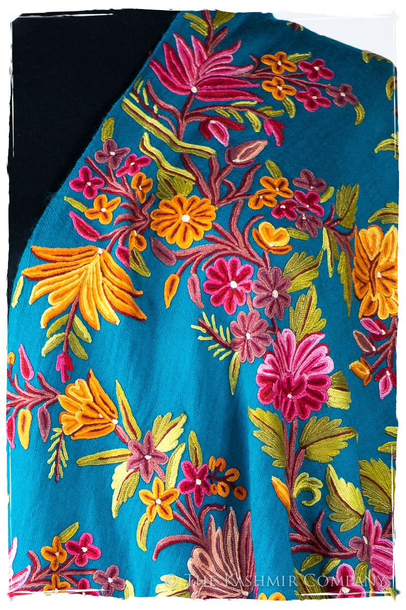 Amoureuse de Élise Française Bleu Notre Dame Shawl