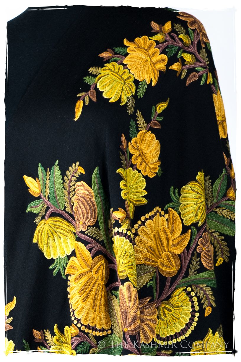 Royauté Française Amoureuse de Slyvie Cannes Shawl