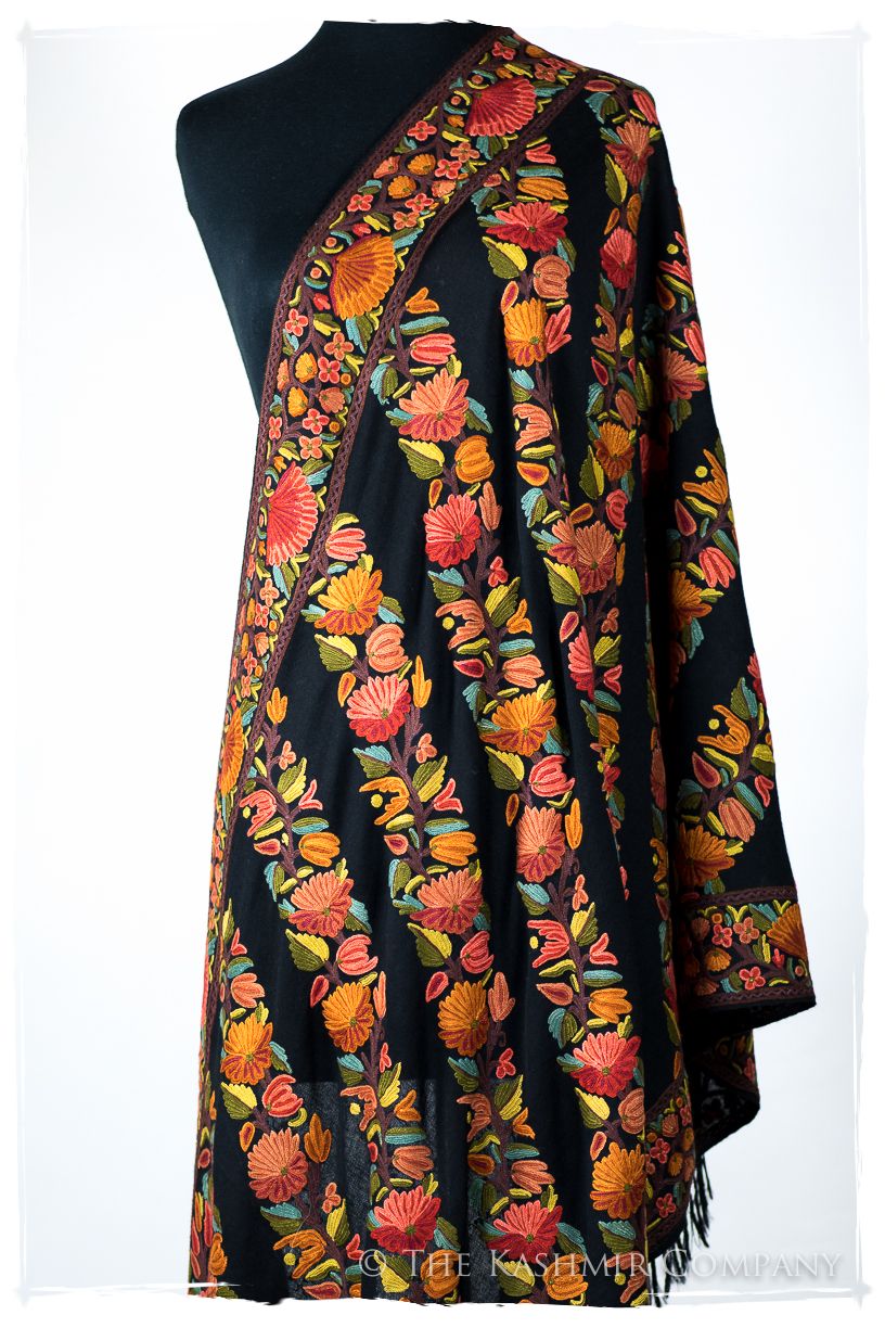 Beau Paris Noémie Français Antiquaires Shawl