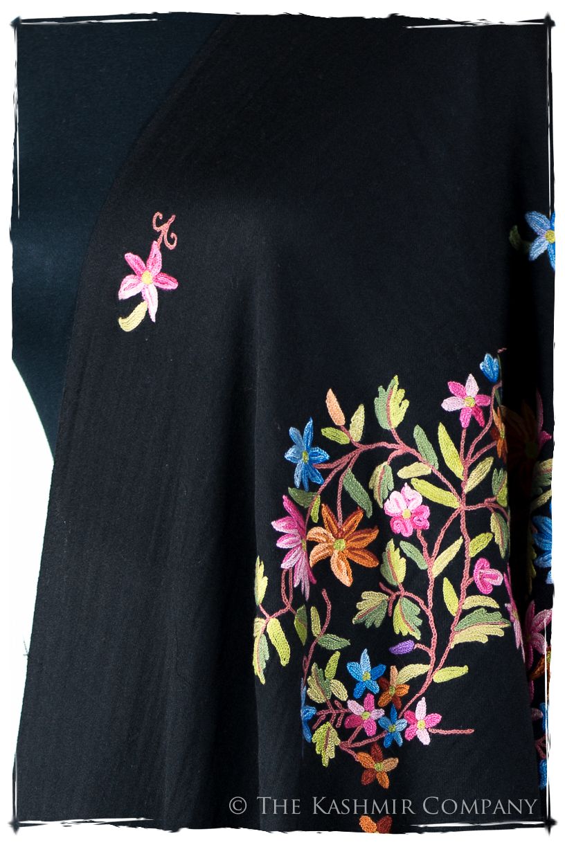 Rivière des Fleurs Céleste Cannes Shawl