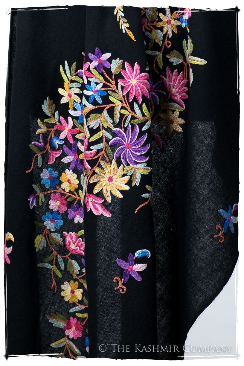 Rivière des Fleurs Armadine Cannes Shawl
