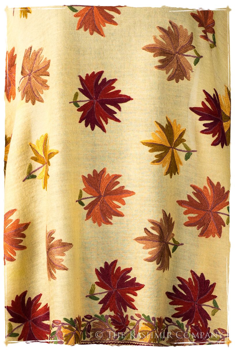 Les Nouvelles Maple Étiennette Renoir Shawl