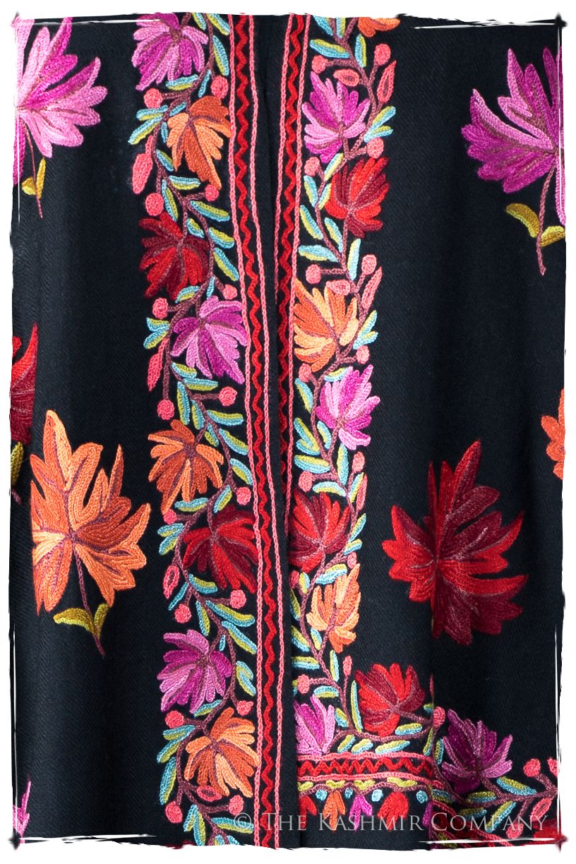 Les Nouvelles Maple Octavie Renoir Shawl