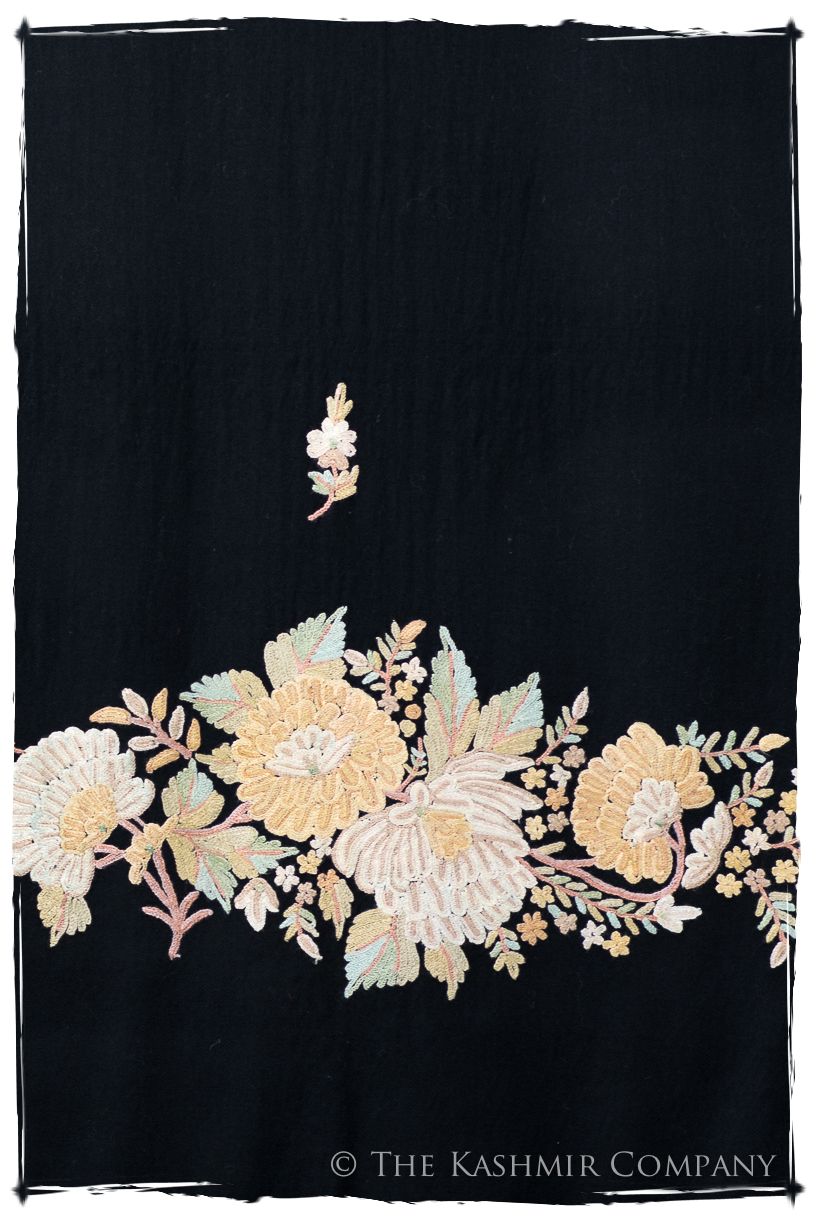Marguerite Frontières Jardin Gift Shawl