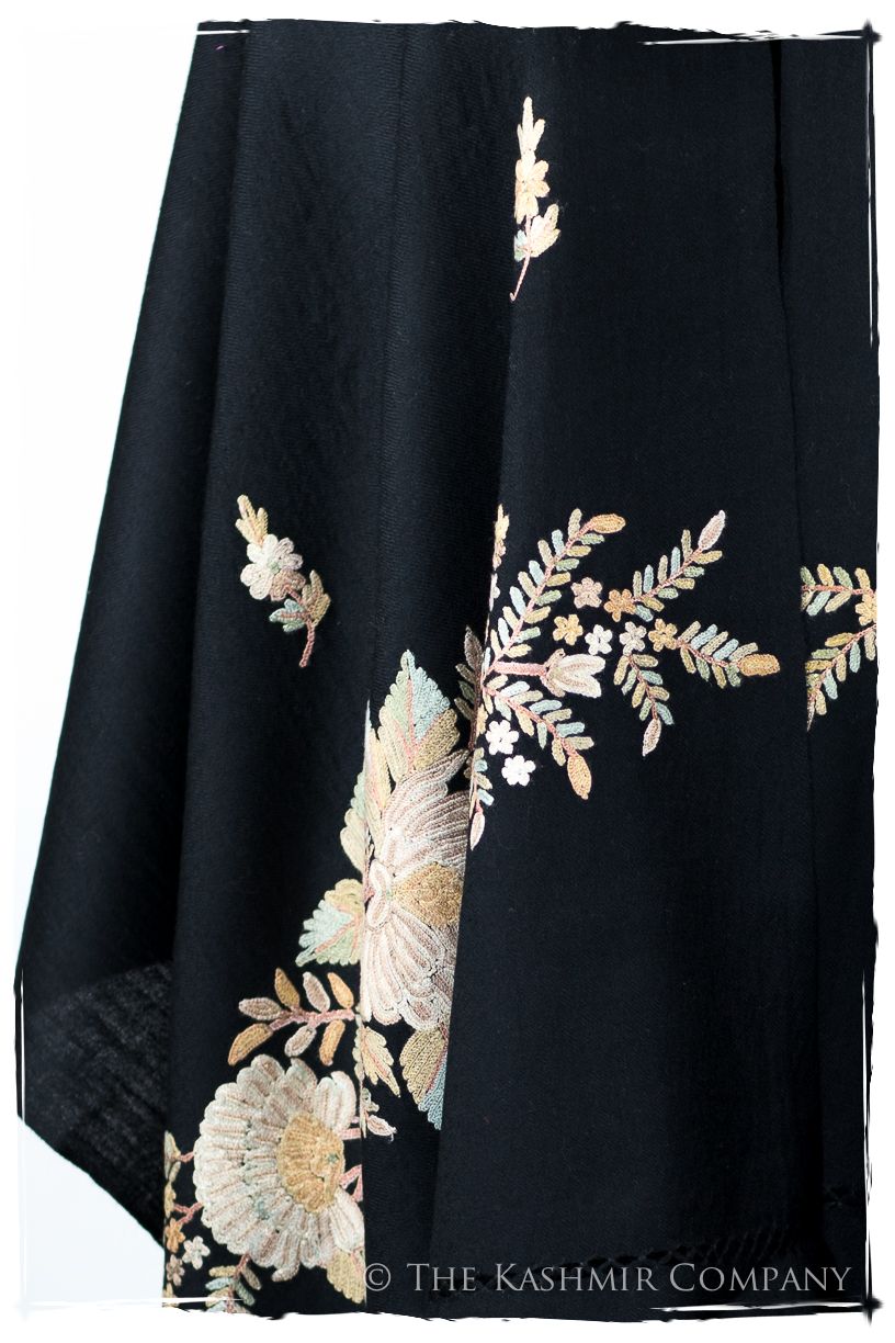 Marguerite Frontières Jardin Gift Shawl