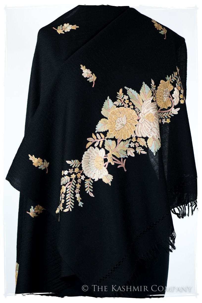 Marguerite Frontières Jardin Gift Shawl