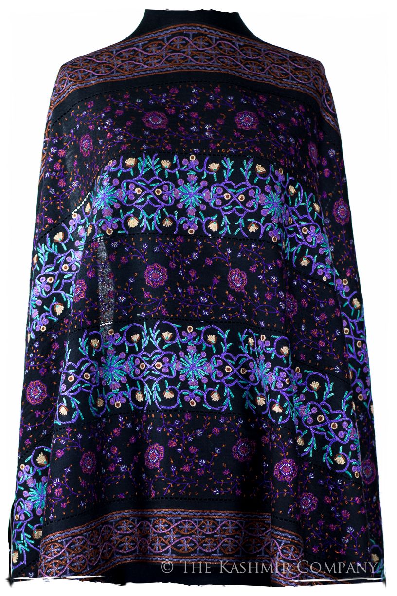 Trois Embroideries Soirée Héritage Bleu Française Antiquaires Shawl