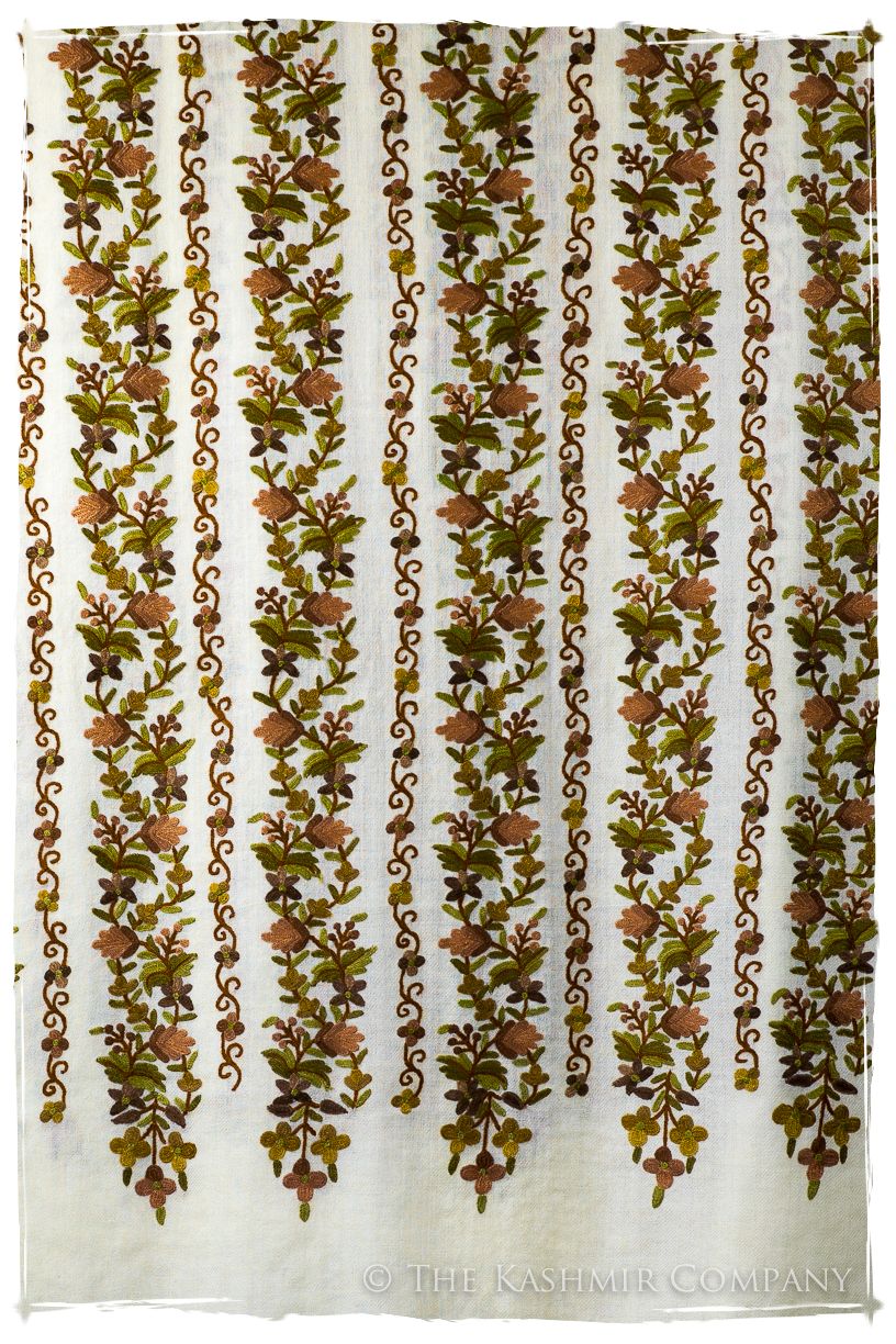 Jardin de Vigne d'olive Notre Dame Shawl