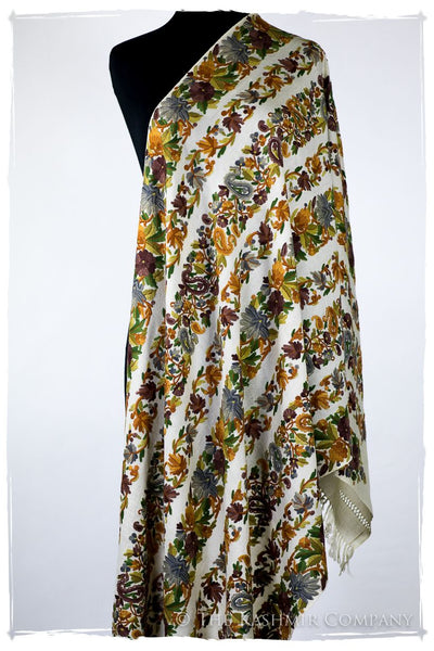 Jardin de Feuille de Vigne Notre Dame Shawl