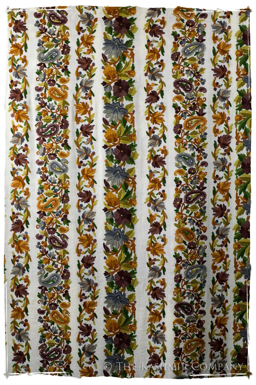 Jardin de Feuille de Vigne Notre Dame Shawl
