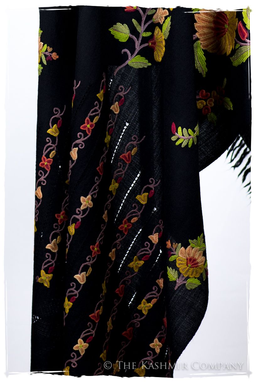 Jardin de Vignes Broderie d'acacia Chaîne Tirée Notre Dame Shawl