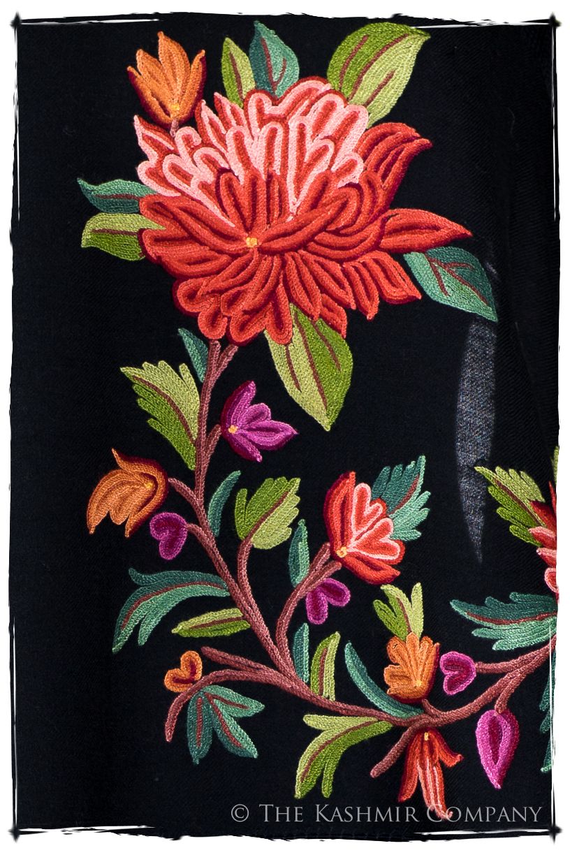 Broderie à cordes tirées Pari Jardin Noir Pauline Shawl