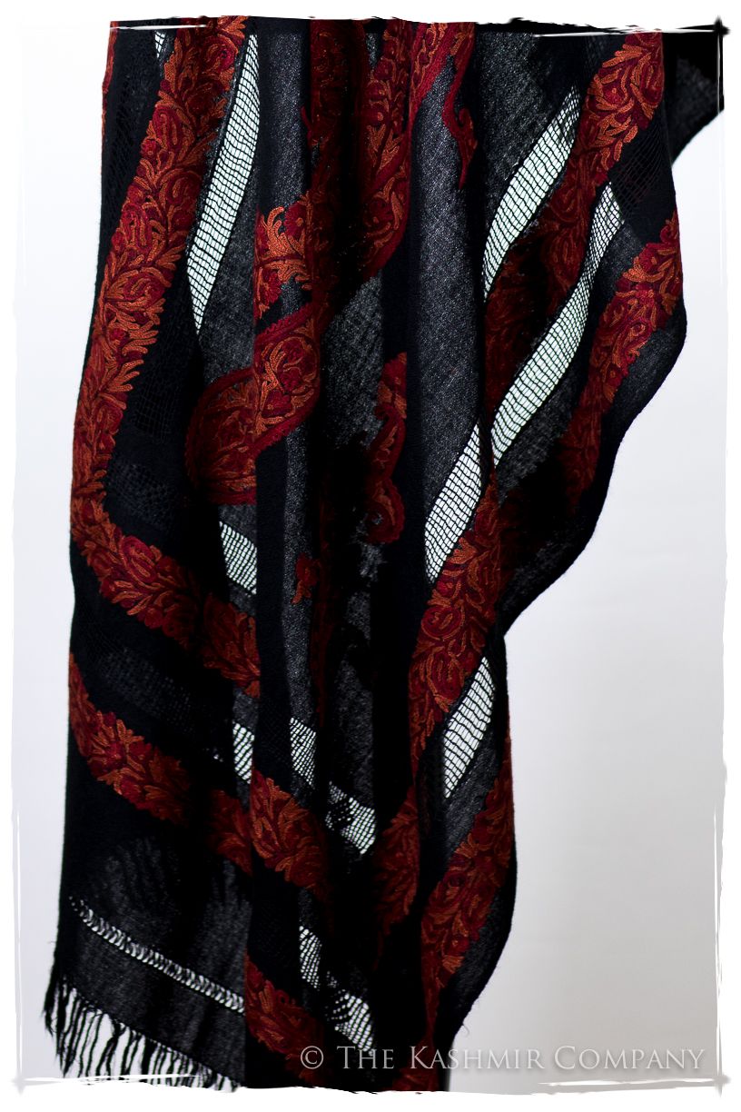 Broderie à cordes tirées r Rococo Royale Paisley Noir Pauline Shawl