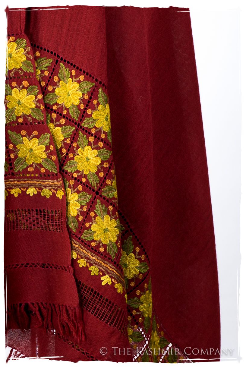 Broderie à cordes tirées Bombay Trois Frontières Shawl