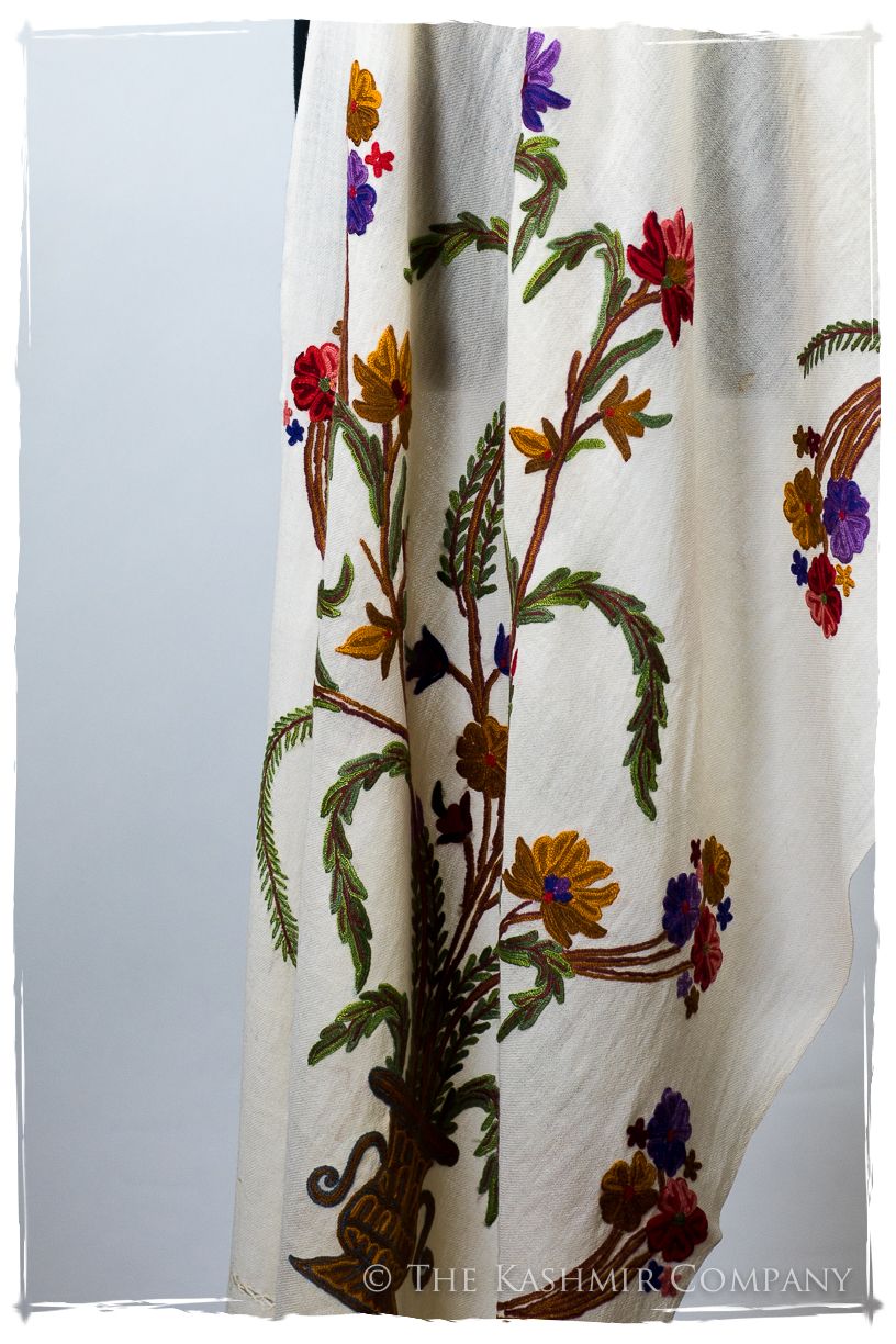 Française Bouquet de Clarisse d'ivoire Provence Shawl
