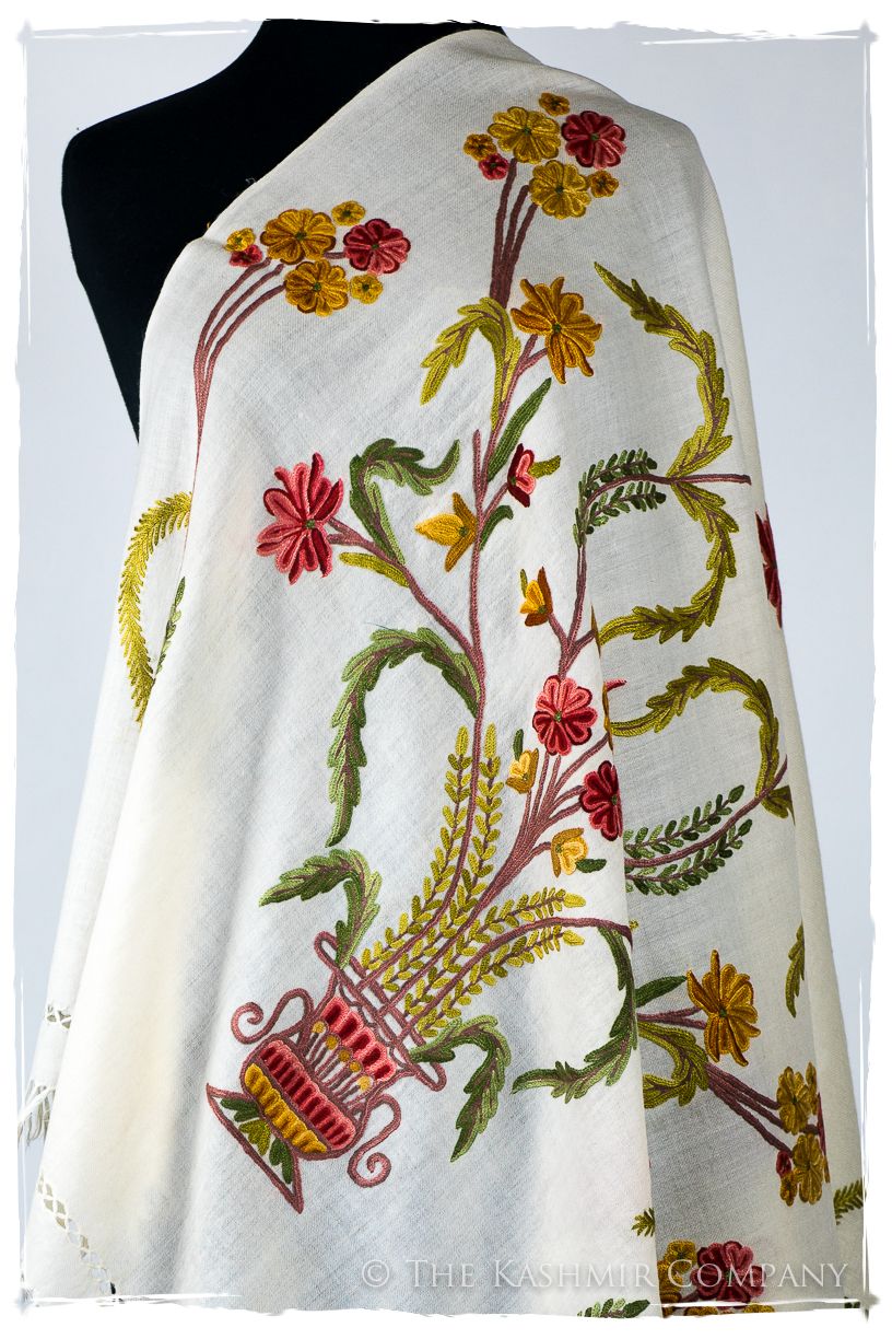 Française Bouquet de Léonie d'ivoire Provence Shawl