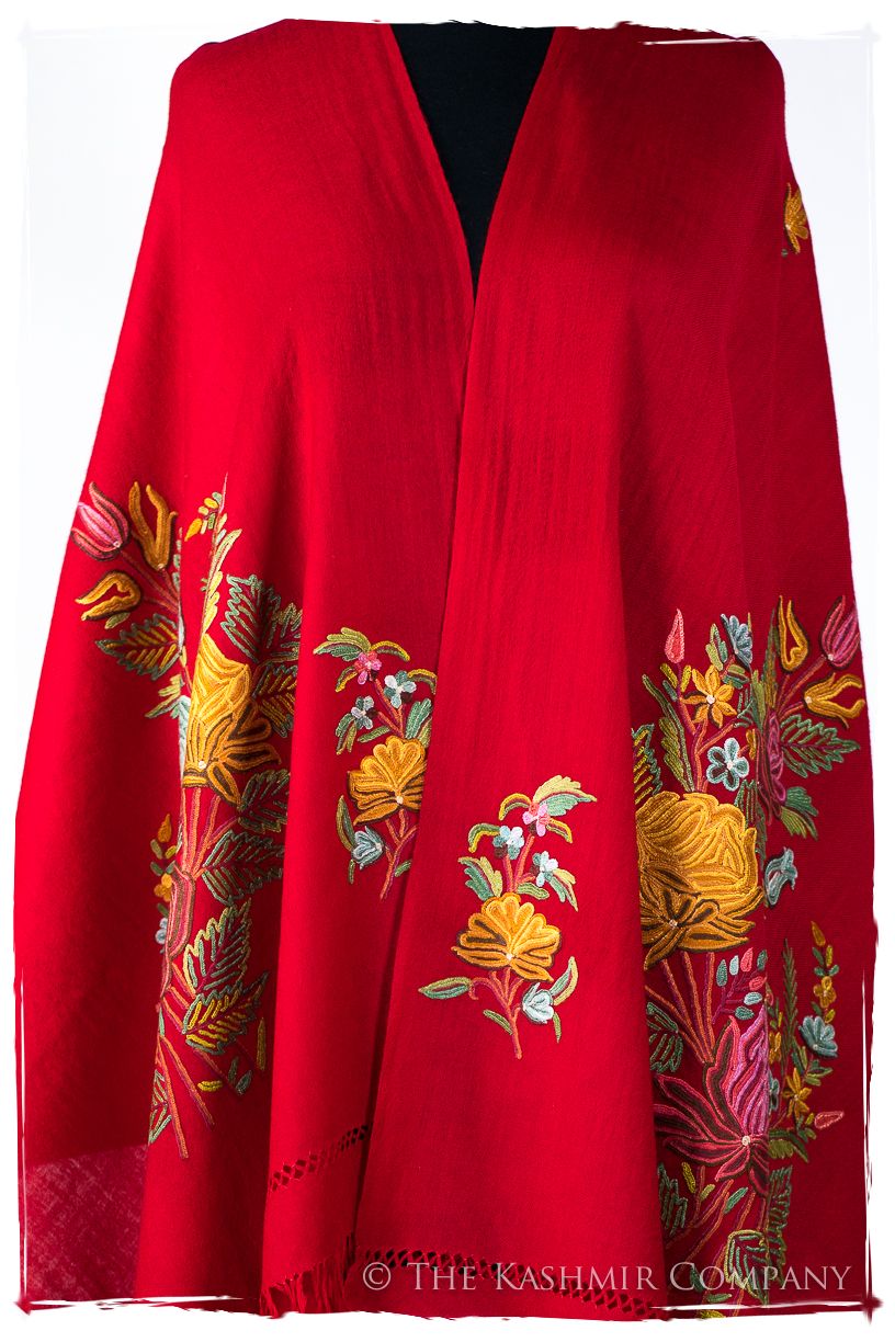 Française Bouquet de Roses Anastasie Provence Shawl