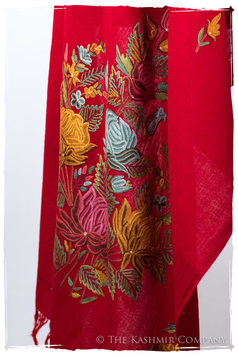Française Bouquet de Roses Anastasie Provence Shawl