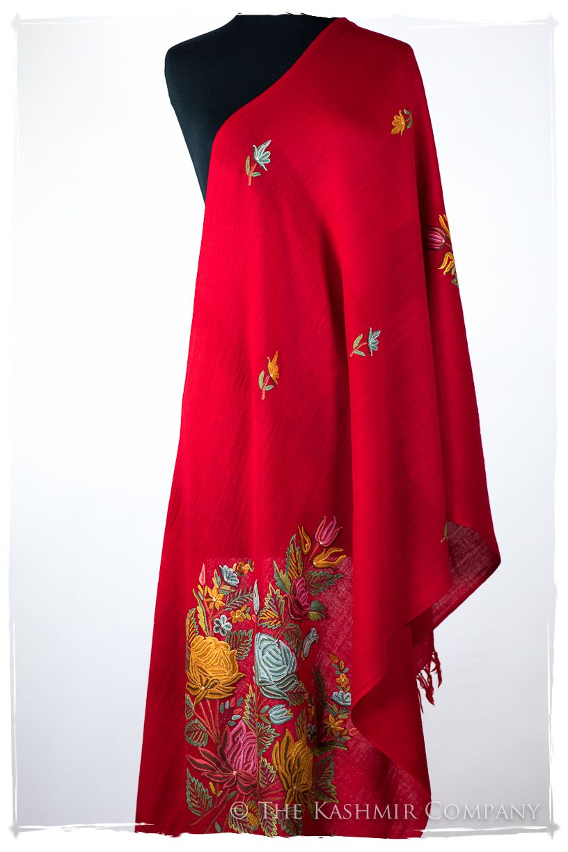 Française Bouquet de Roses Anastasie Provence Shawl