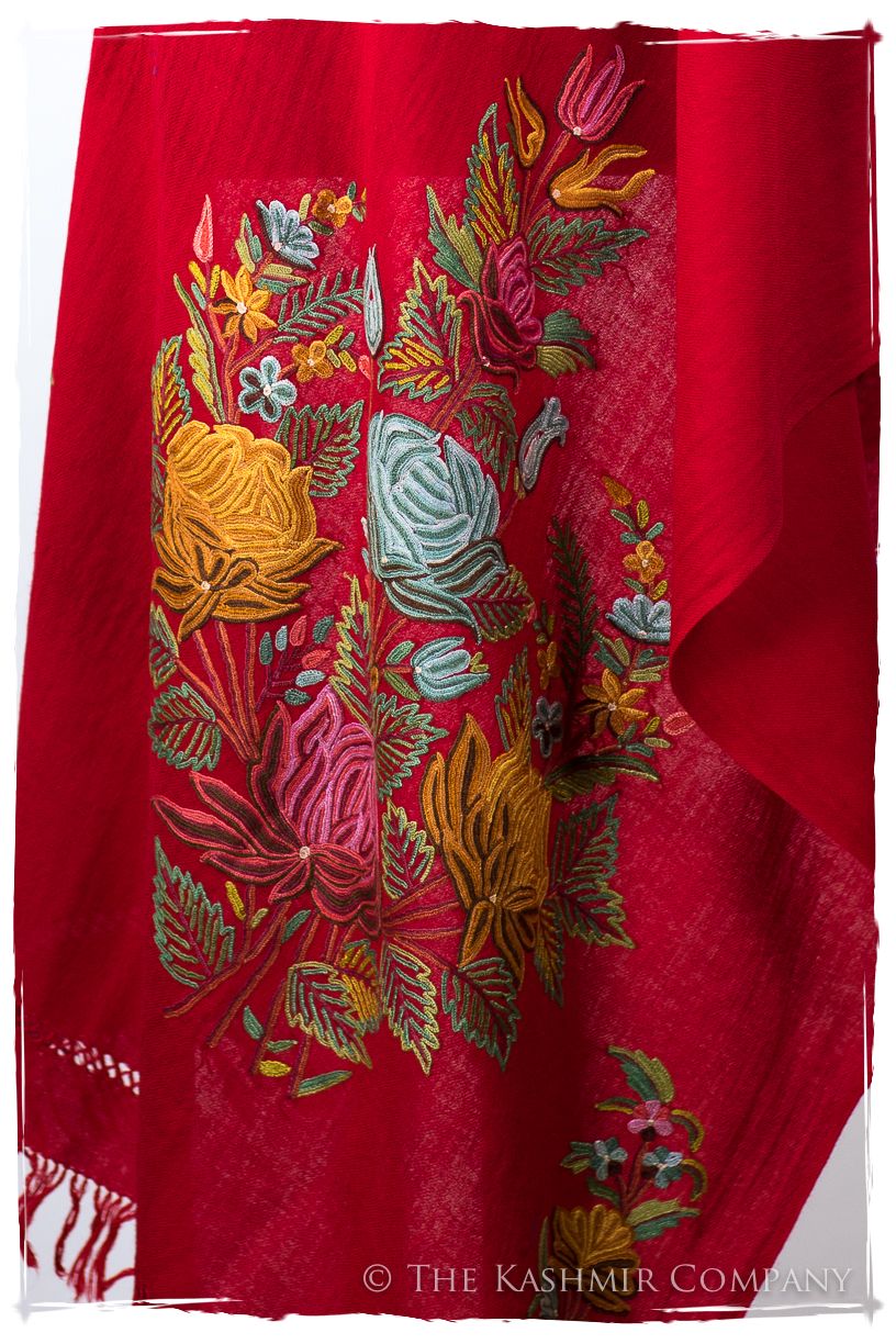 Française Bouquet de Roses Anastasie Provence Shawl