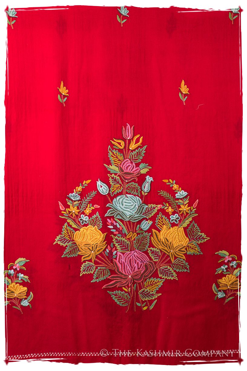 Française Bouquet de Roses Anastasie Provence Shawl
