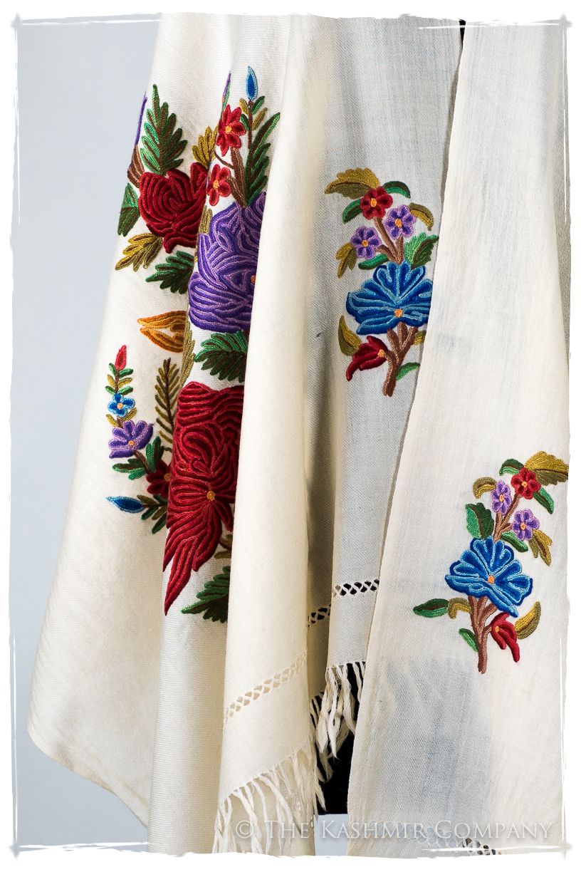 Française Bouquet de Roses Françoise Provence Shawl