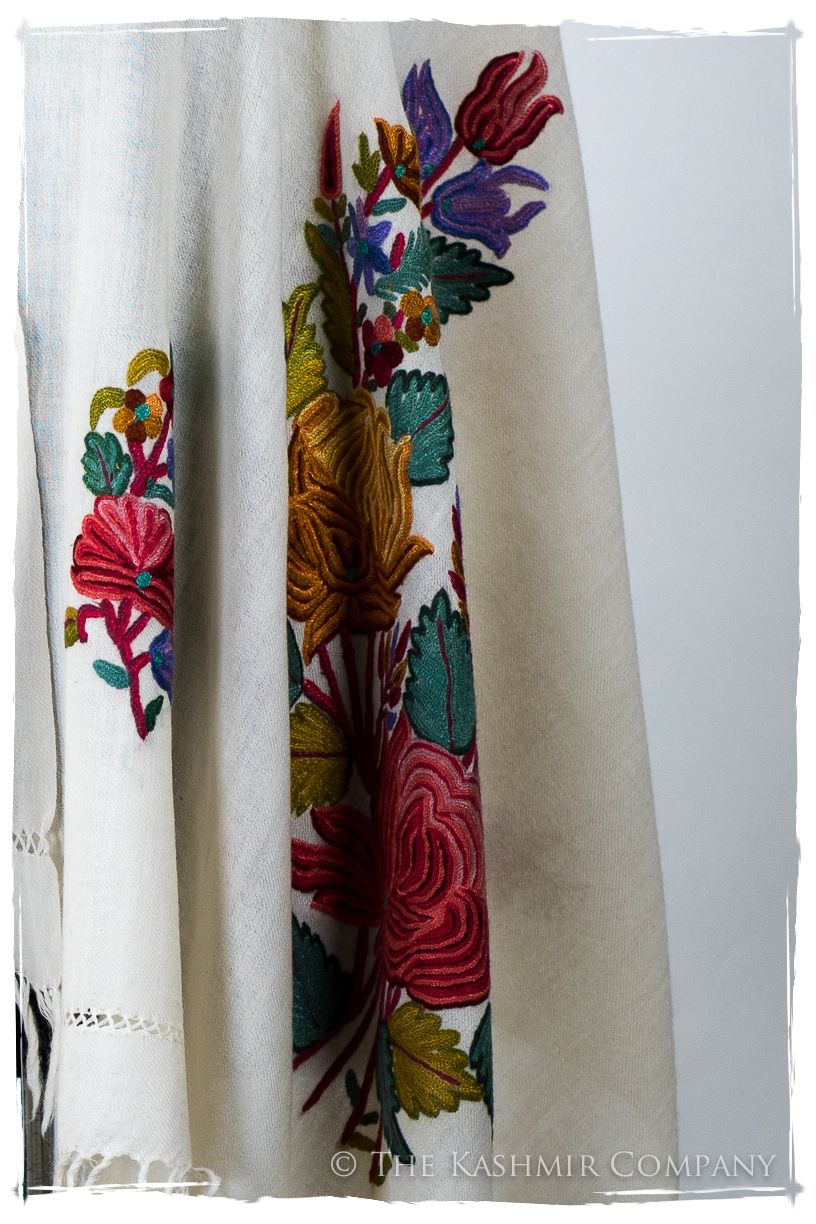 Française Bouquet de Roses Joséphine Provence Shawl