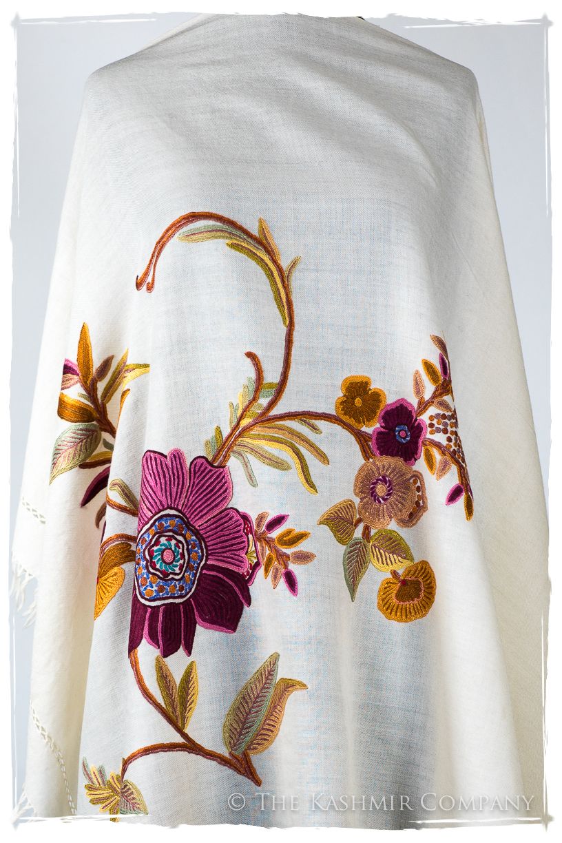Beauté des Grandes Fleurs Clarette Provence Shawl