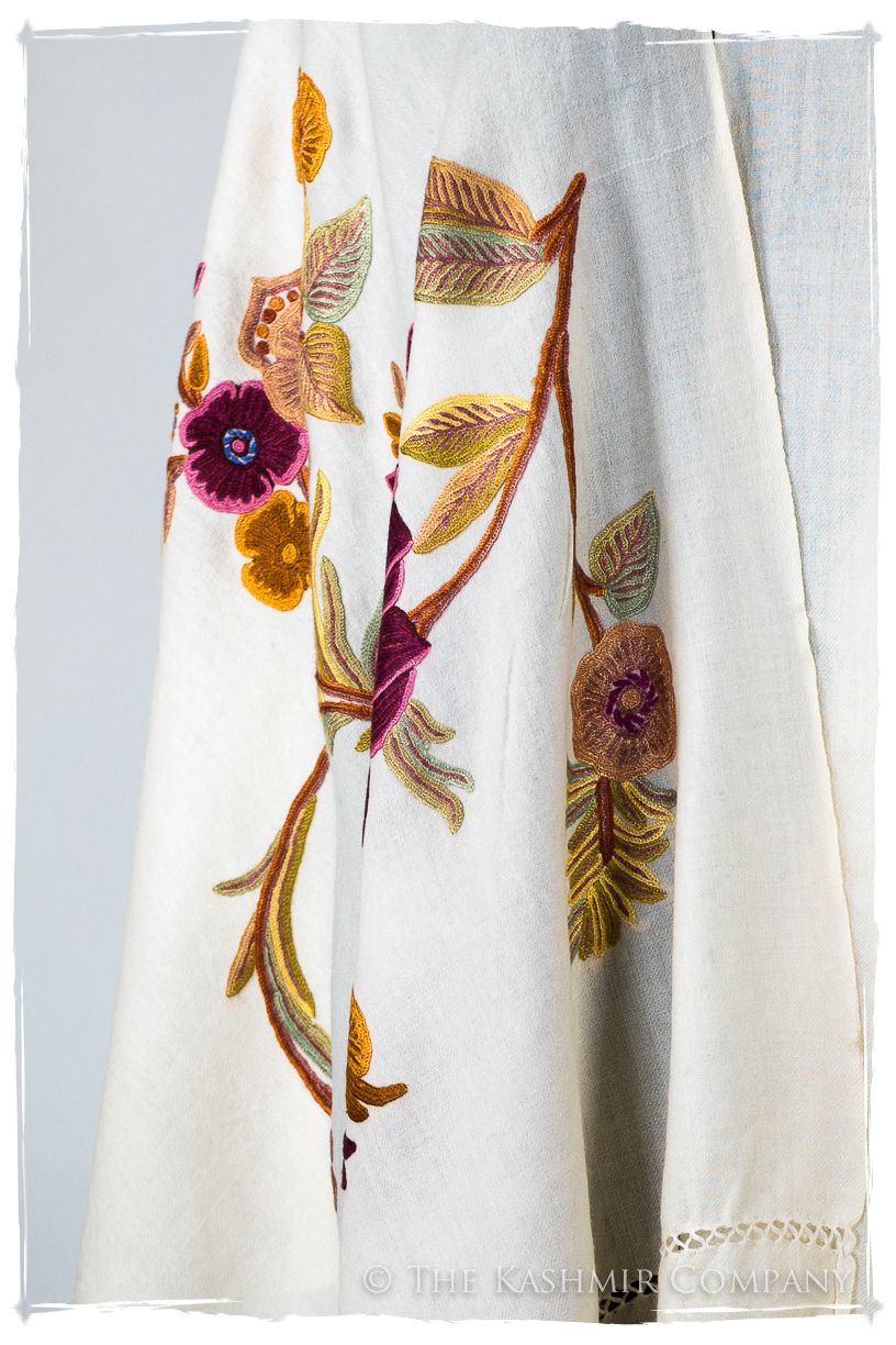 Beauté des Grandes Fleurs Clarette Provence Shawl