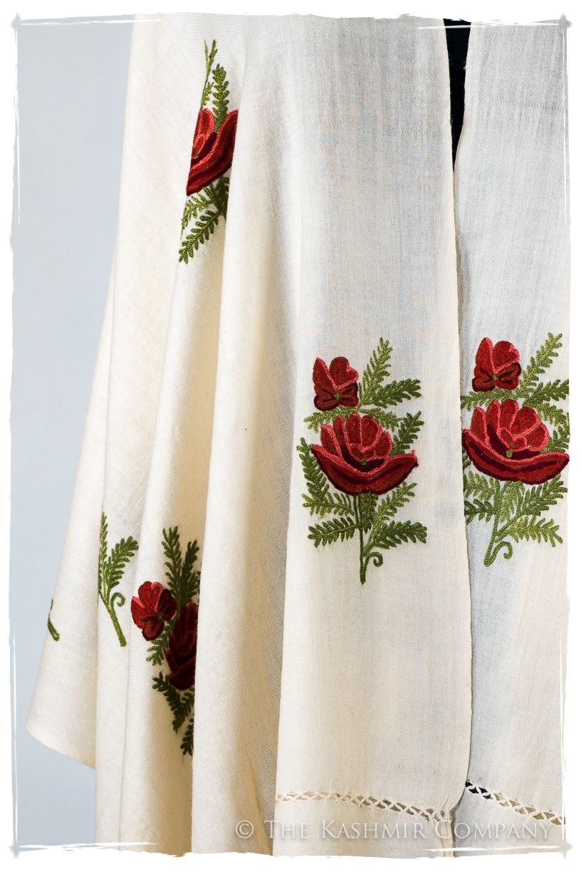 Prairiè de Roses Véronique Cannes Shawl