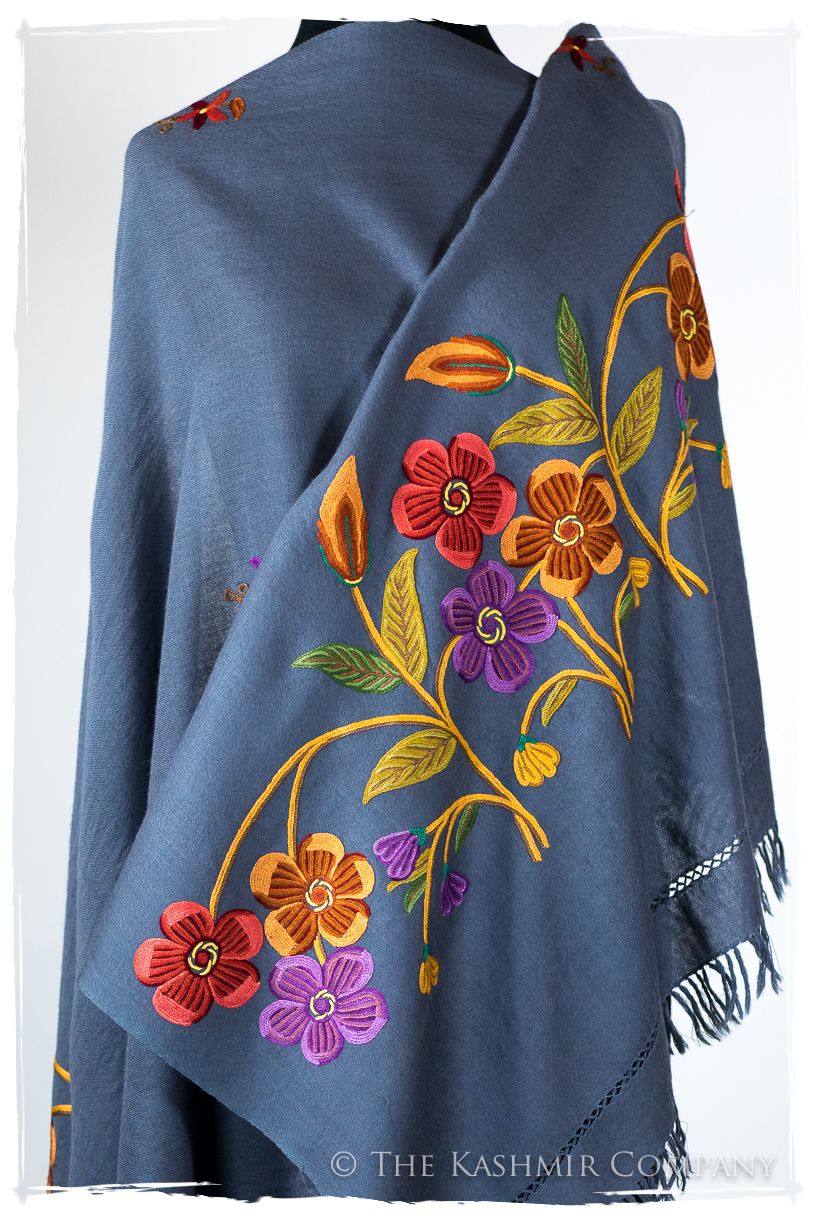 Élise Je Ne Sais Quoi Frontières Shawl