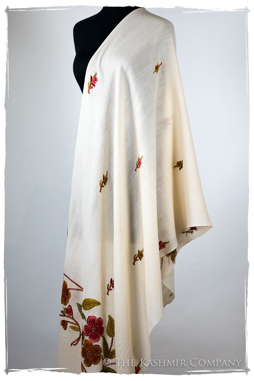 Gabrielle Je Ne Sais Quoi Frontières Shawl