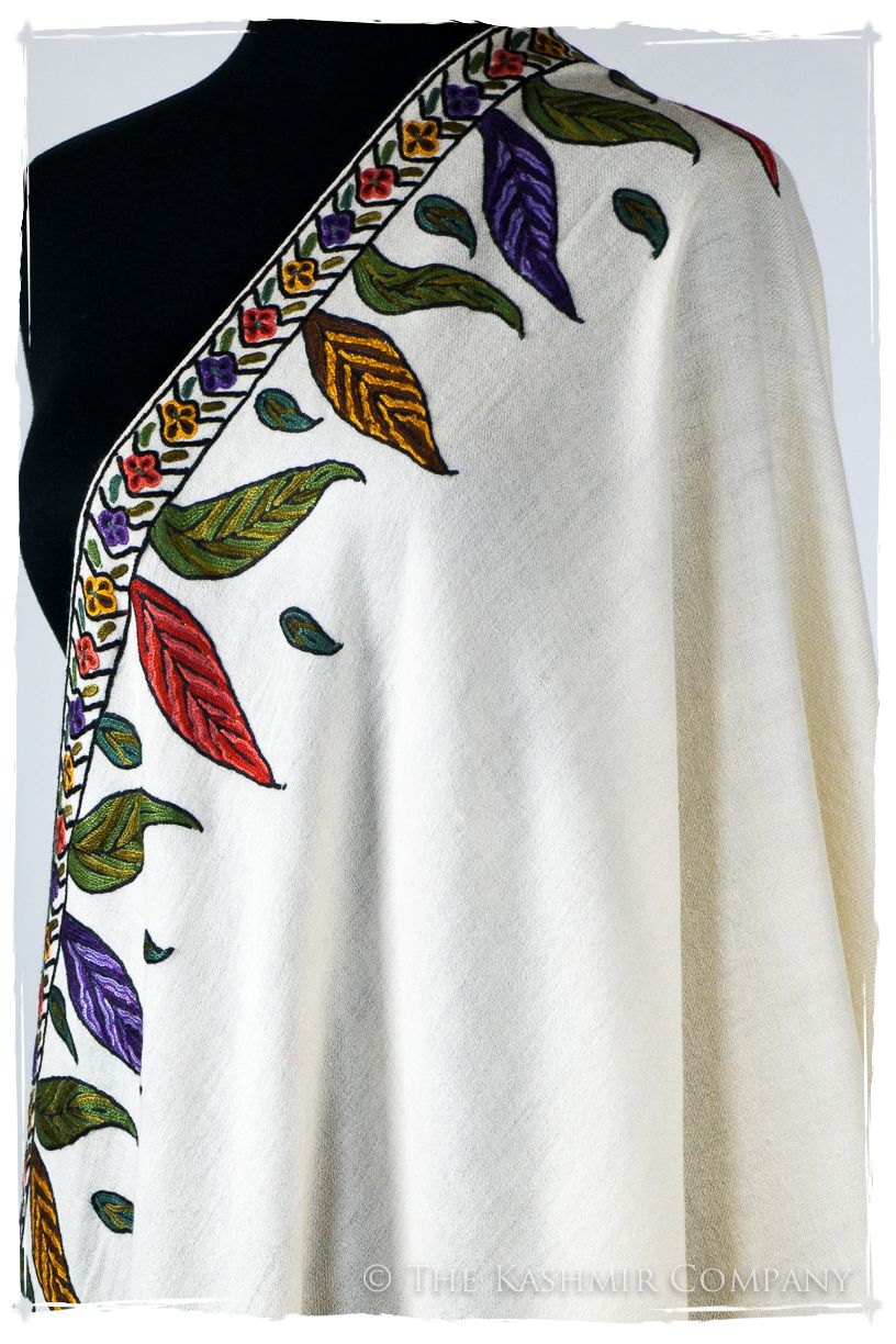 Françoise Frontière Belle Saison d'ivoire Shawl