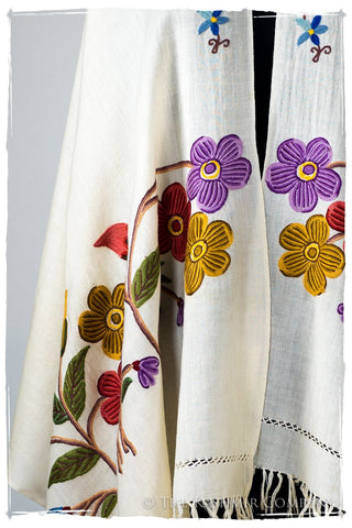 Mélanie Je Ne Sais Quoi Frontières Shawl